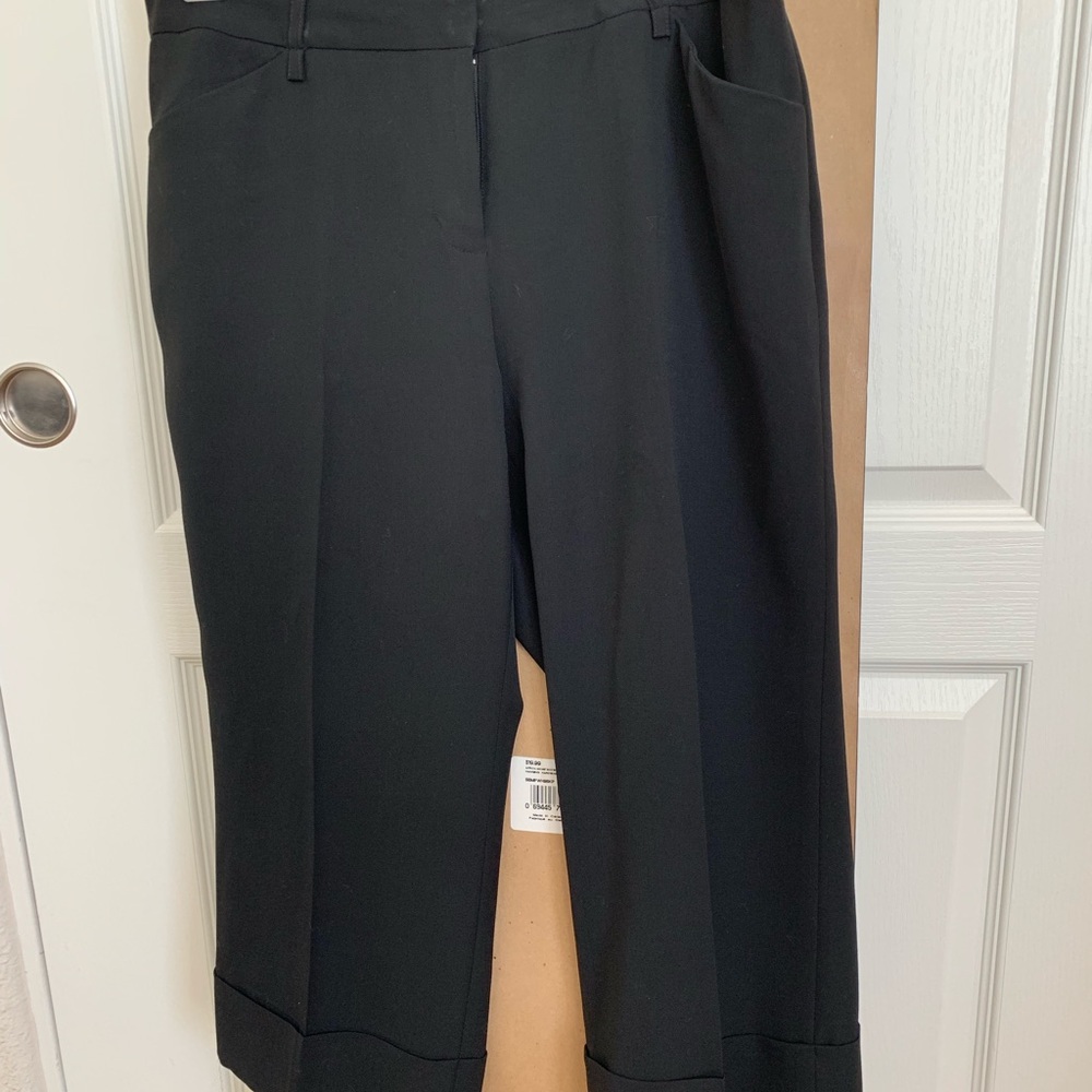 Suit - Picture 4 of 6